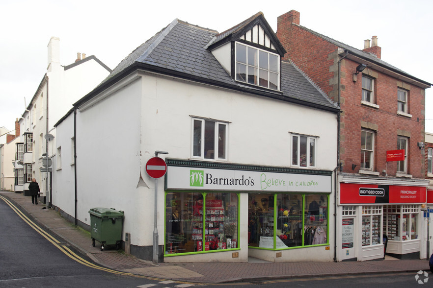 6-7 Broad St, Ross On Wye for lease - Primary Photo - Image 1 of 3