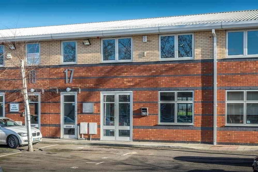 Chapel Mill Rd, Kingston Upon Thames for lease - Building Photo - Image 1 of 11