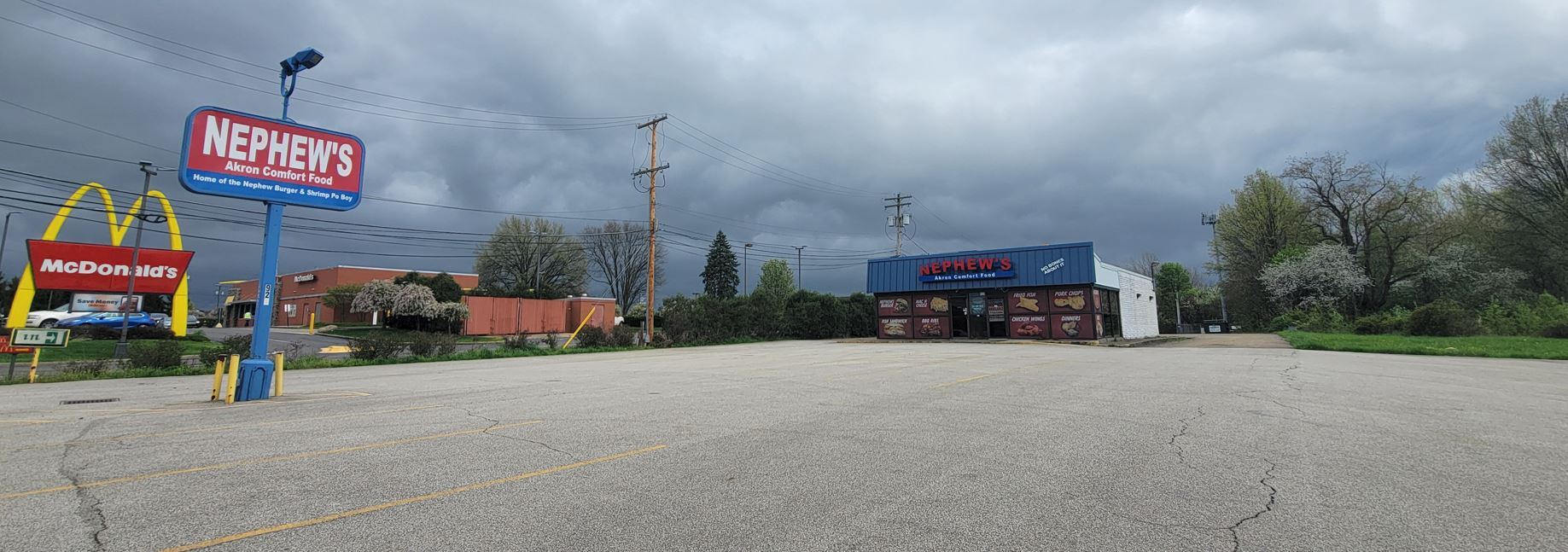 926 E Waterloo Rd, Akron, OH for lease Building Photo- Image 1 of 2