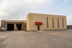 1801 Stolz St, Victoria TX - Warehouse