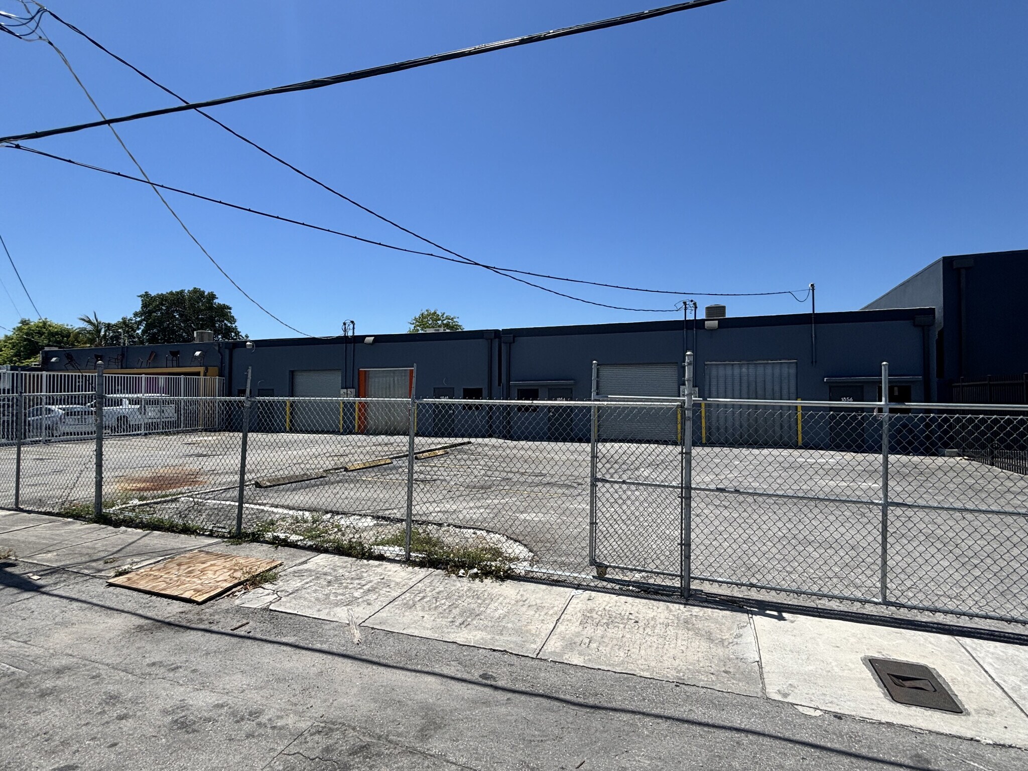 1846-1848 NW 22nd St, Miami, FL for lease Building Photo- Image 1 of 5