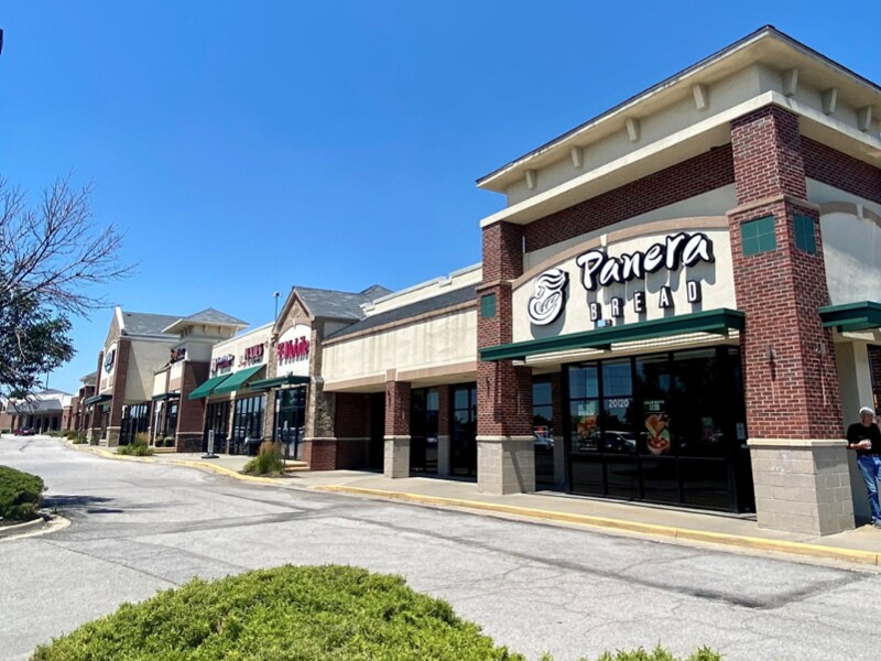 20120-20186 W 153rd St, Olathe, KS for lease Building Photo- Image 1 of 3
