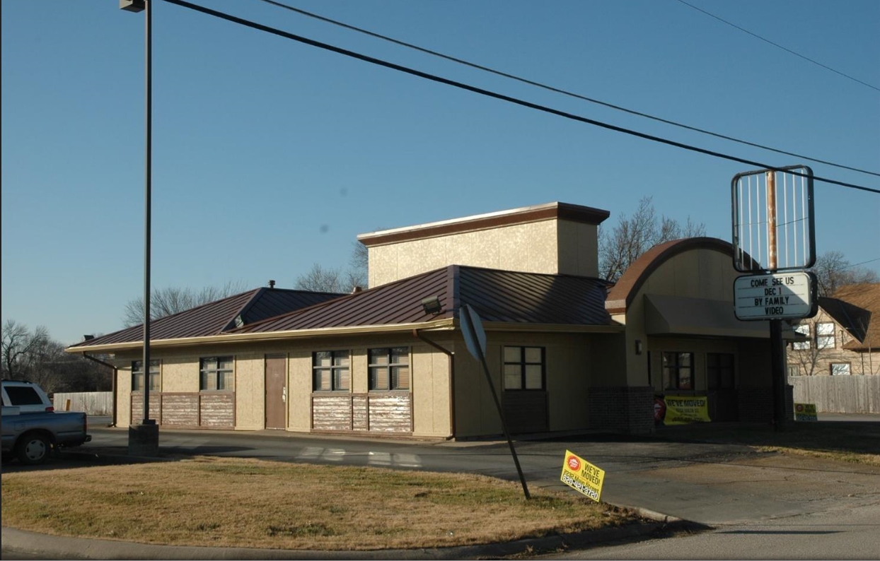 3400 Main St, Parsons, KS for sale Primary Photo- Image 1 of 1