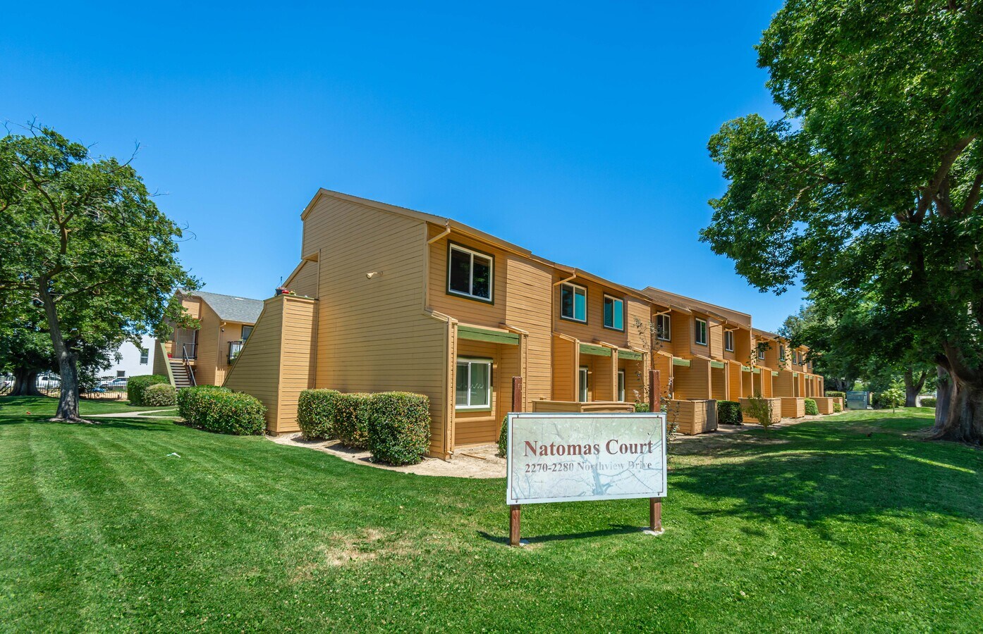 22702280 Northview Dr, Sacramento, CA 95833 Natomas Court Apartments