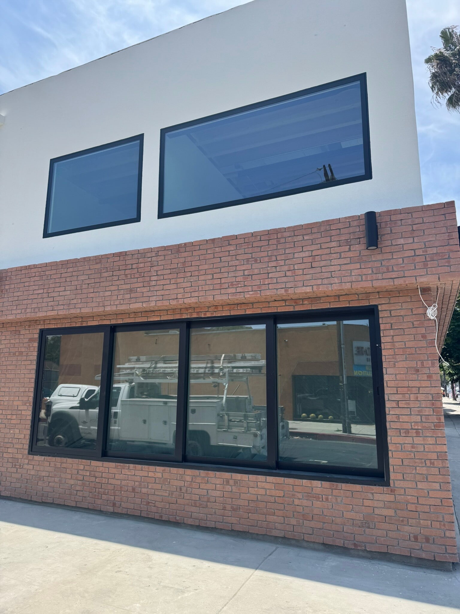 13750 Ventura Blvd, Sherman Oaks, CA for lease Building Photo- Image 1 of 10