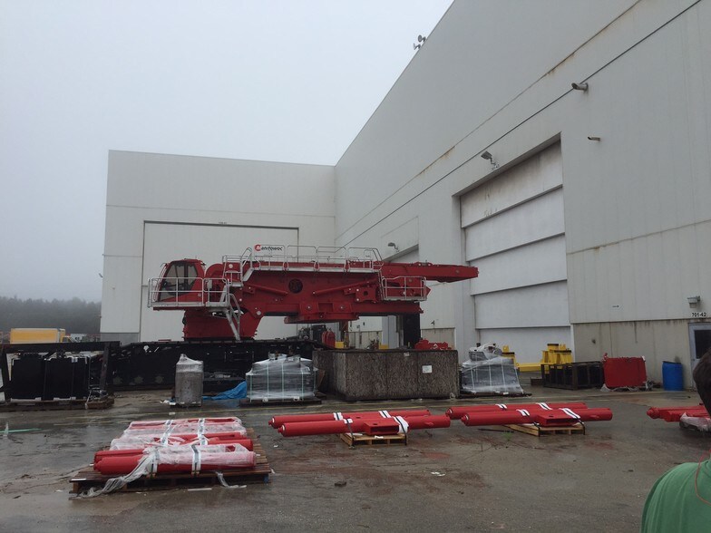 2401 S 30th St, Manitowoc, WI for sale - Building Photo - Image 1 of 1