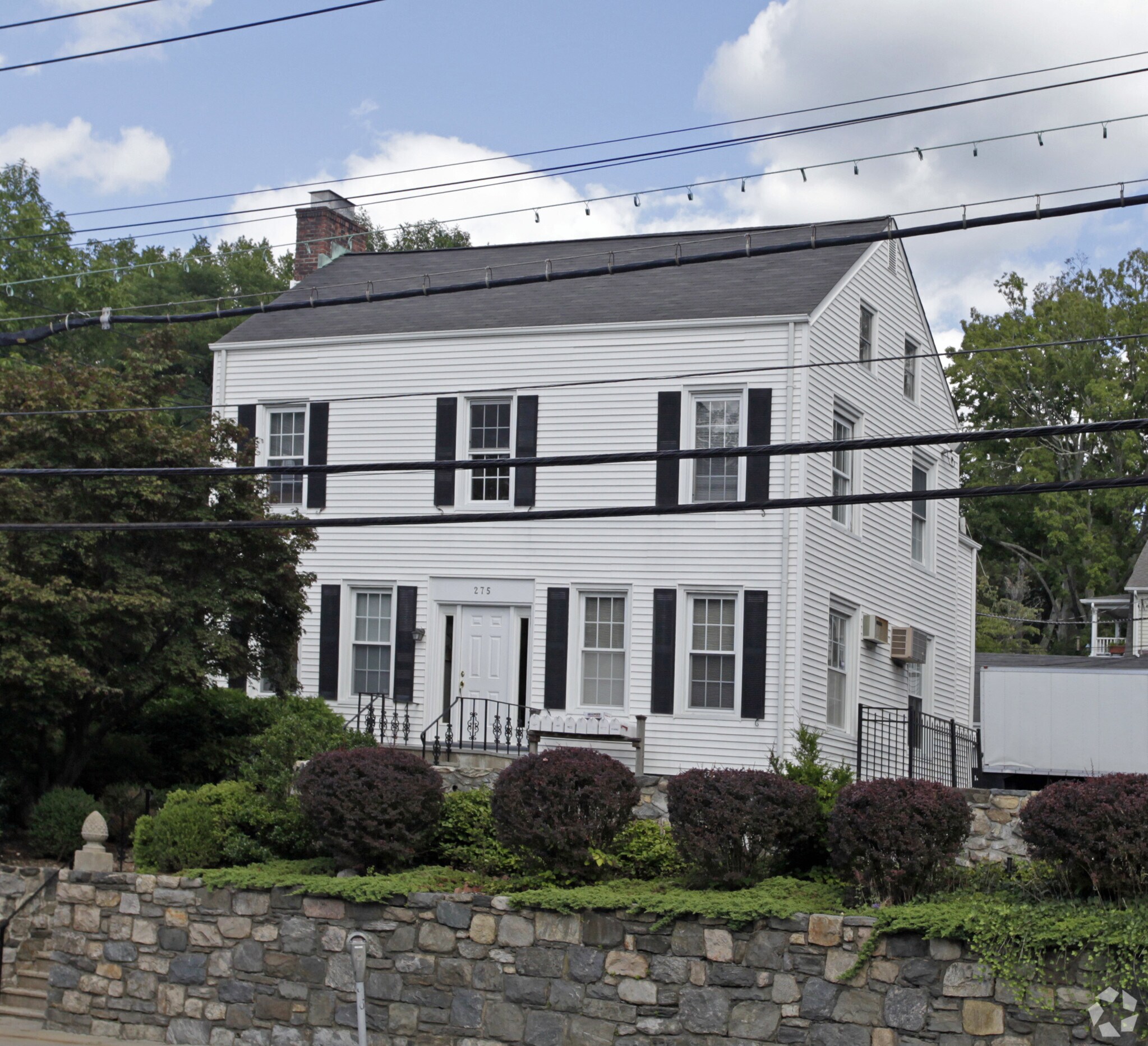 275 E Main St, Mount Kisco, NY for sale Primary Photo- Image 1 of 1