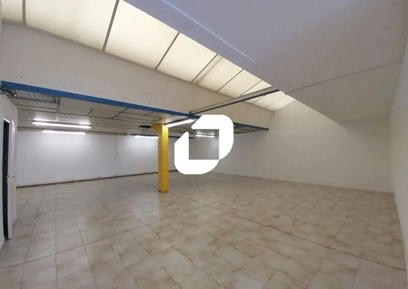 Office in Béziers for lease Interior Photo- Image 1 of 6