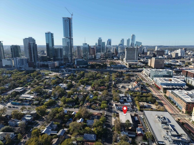 1200 E 3rd St, Austin, TX for lease - Aerial - Image 3 of 11