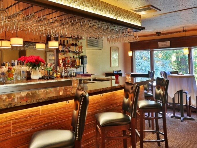 1292 Route 22, Brewster, NY 10509 The Arch Restaurant