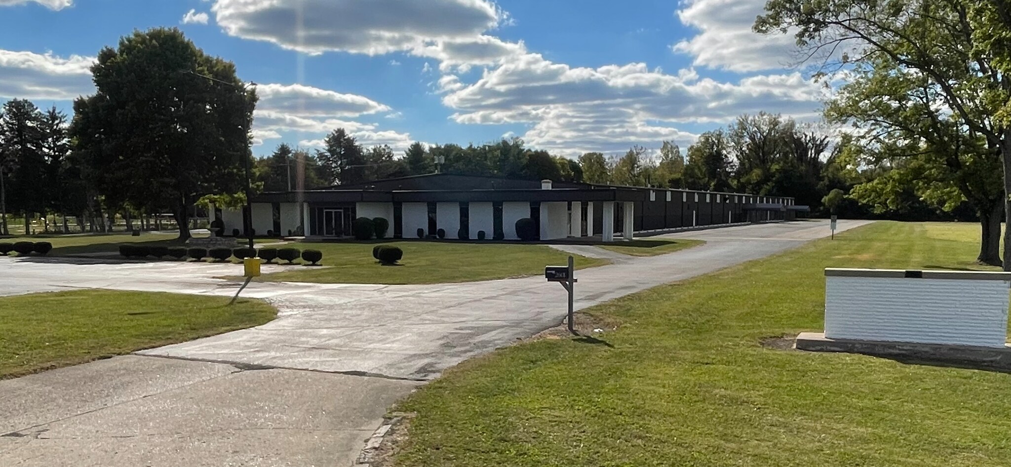 2601 Enon Rd, Enon, OH 45323