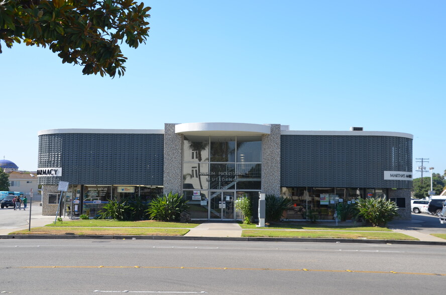 1120 W La Palma Ave, Anaheim, CA for sale - Building Photo - Image 1 of 1