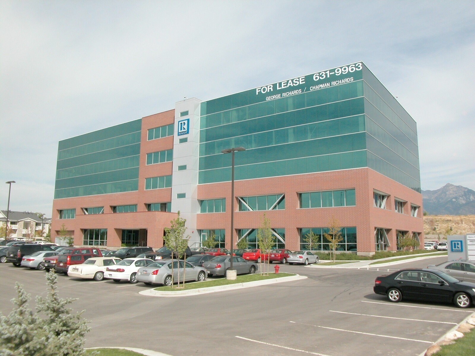 230 W Towne Ridge Pky, Sandy, UT for sale Building Photo- Image 1 of 1