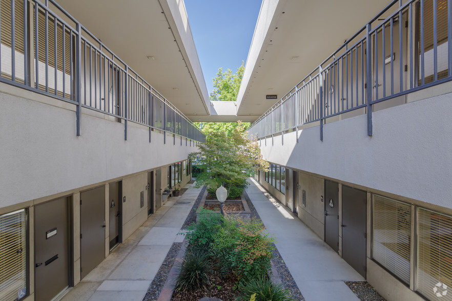 1321 Howe Ave, Sacramento, CA for lease - Building Photo - Image 3 of 19