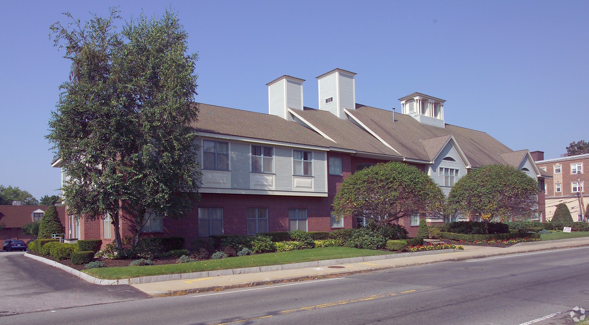Office in Taunton, MA for sale Primary Photo- Image 1 of 1