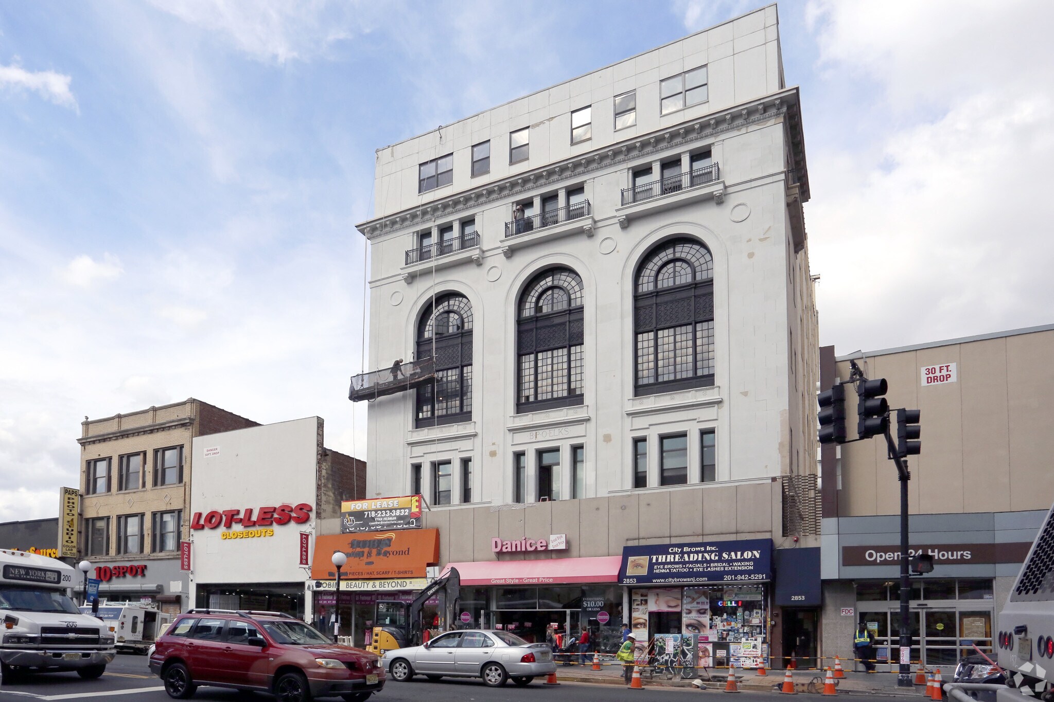 2851 John F Kennedy Blvd, Jersey City, NJ 07306 Retail for Lease