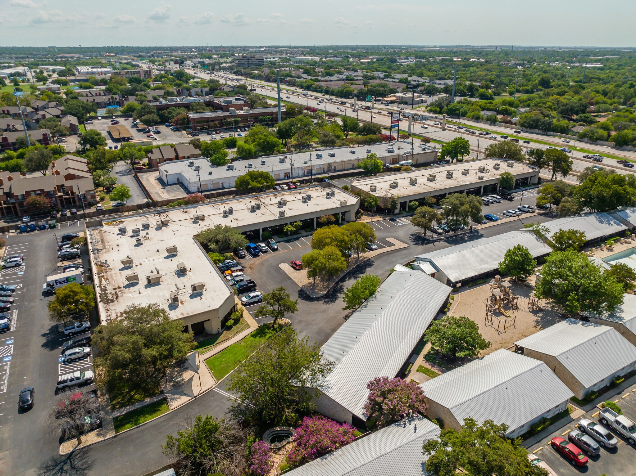 2391 NE Loop 410, San Antonio, TX for lease Building Photo- Image 1 of 11