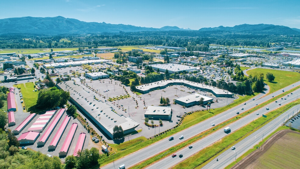 448 Fashion Way, Burlington, WA for lease - Building Photo - Image 1 of 15