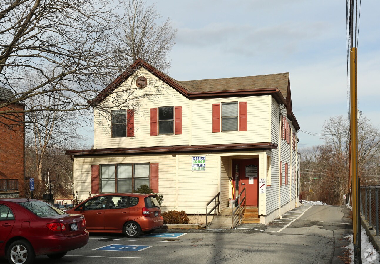 101 Hurley Ave, Kingston, NY 12401