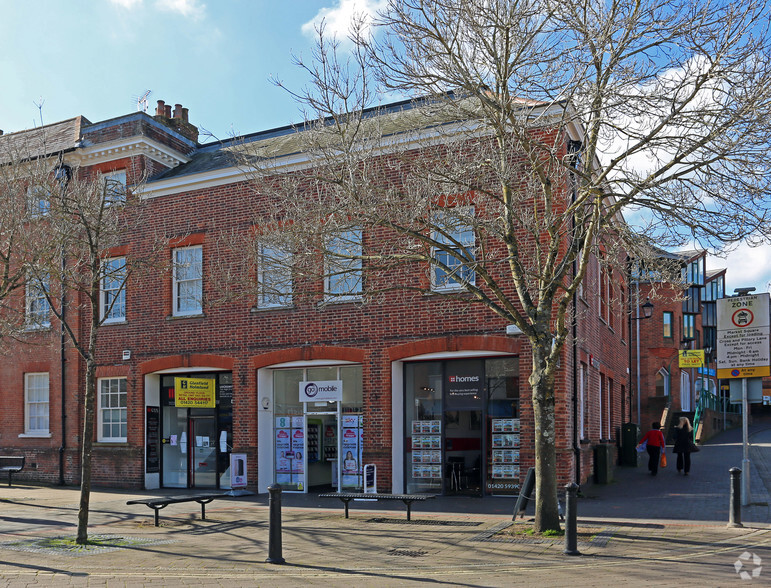 76-76c High St, Alton for lease - Primary Photo - Image 1 of 3