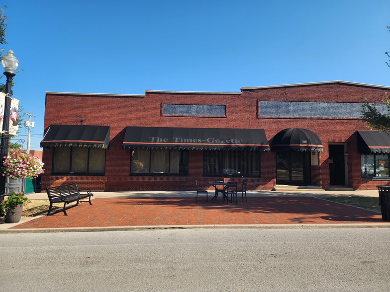 108-A Governor Trimble, Hillsboro, OH for lease - Building Photo - Image 1 of 7