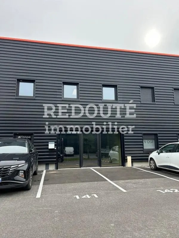 Office in Cernay-lès-Reims for lease Building Photo- Image 1 of 10