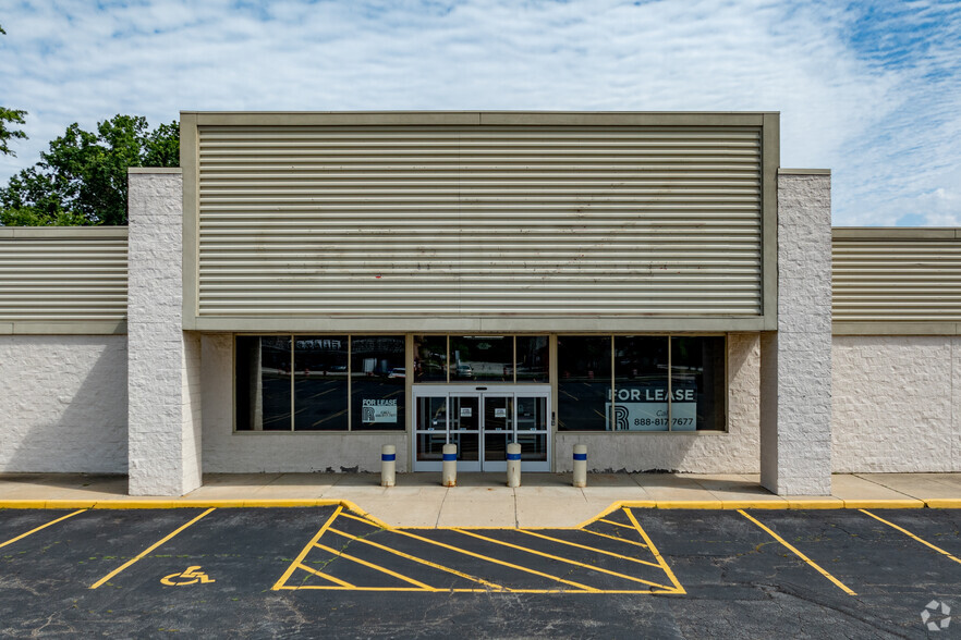 33459 Vine St, Eastlake, OH for lease - Building Photo - Image 3 of 11