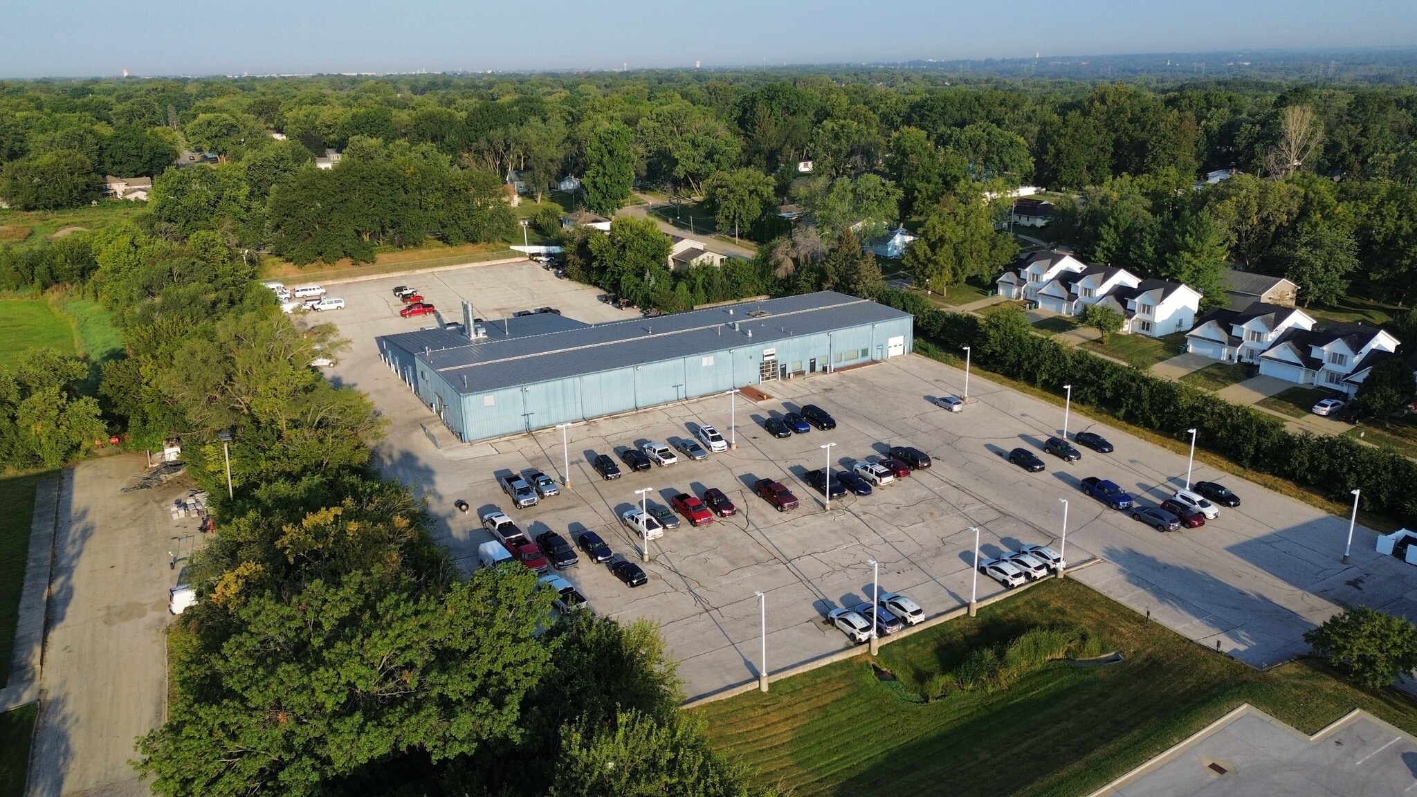 4410 Merle Hay Rd, Des Moines, IA for lease Building Photo- Image 1 of 8