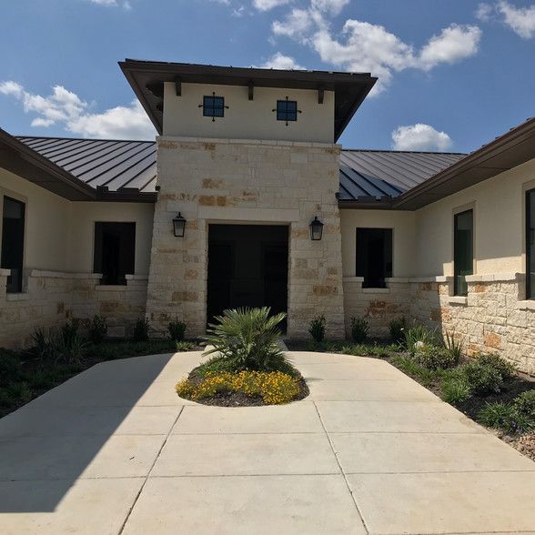 4358 Lockhill Selma Rd, San Antonio, TX for sale - Building Photo - Image 1 of 1