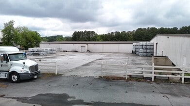 2915 20th St NE, Cleveland, TN for lease Building Photo- Image 2 of 3