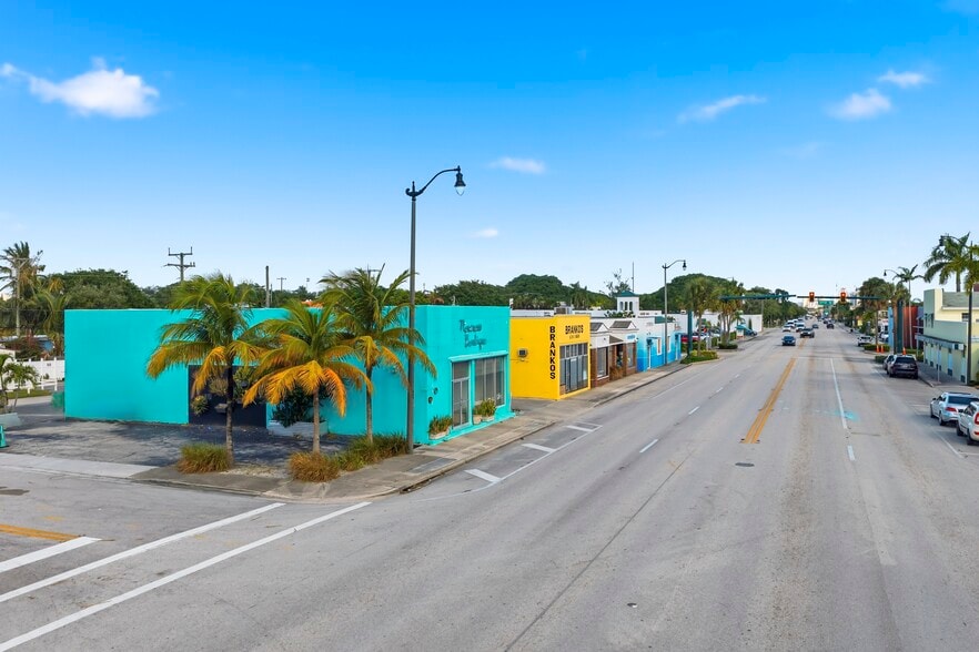 5023 S Dixie Hwy, West Palm Beach, FL for lease - Building Photo - Image 2 of 12