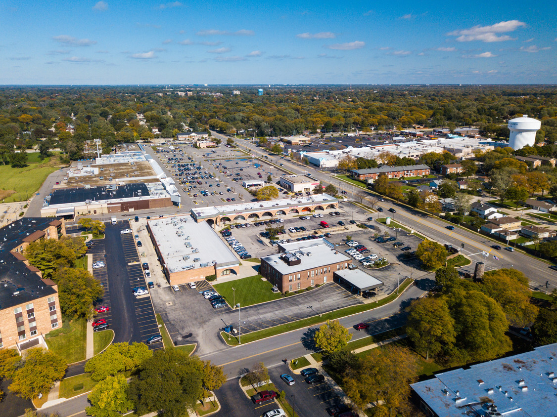 1100-1190 S Elmhurst Rd, Mount Prospect, IL for lease Building Photo- Image 1 of 6