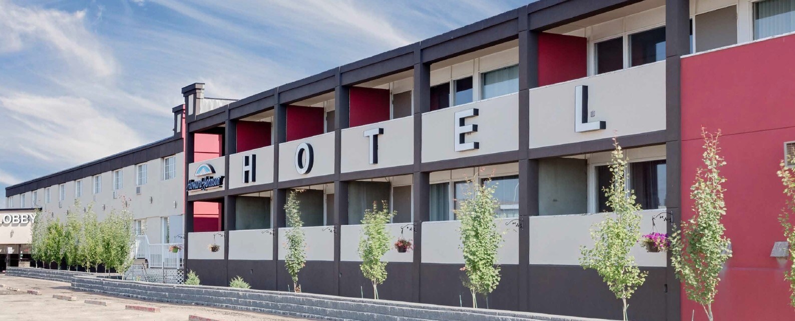 5018 1st Ave, Edson, AB for sale Primary Photo- Image 1 of 1