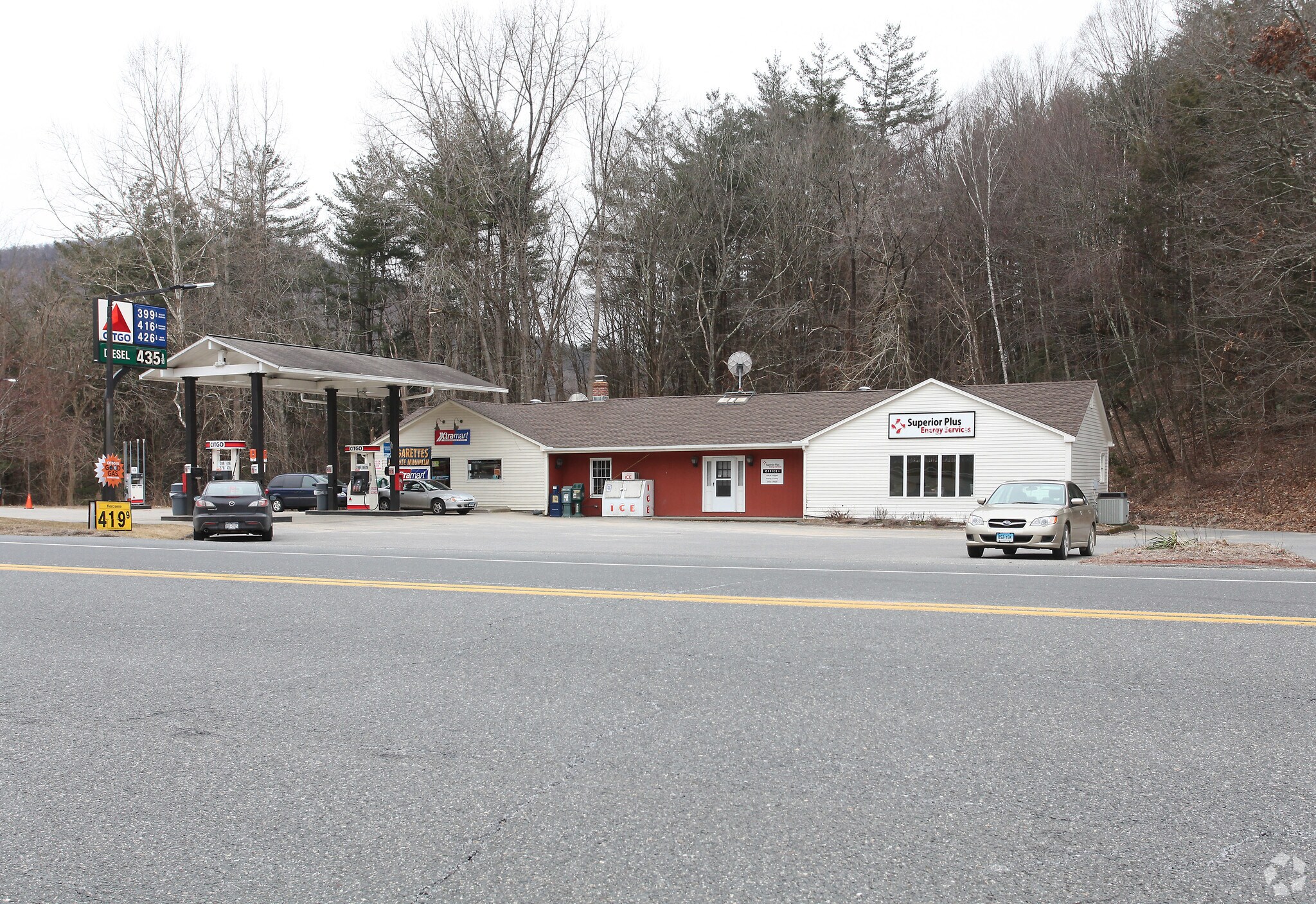 607 Cornwall Bridge Rd, Sharon, CT for sale Primary Photo- Image 1 of 1