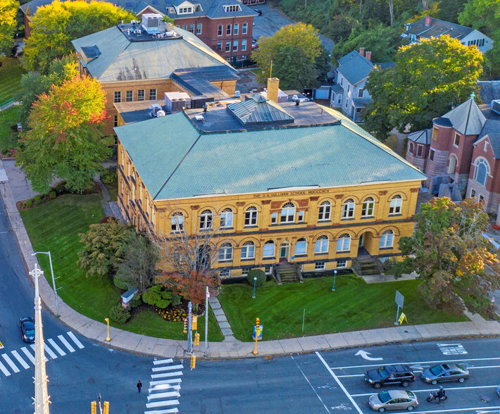 17 New South St, Northampton, MA for sale - Building Photo - Image 1 of 1