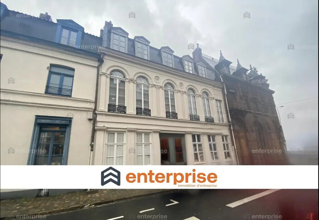 Location Bureaux 140 m² - Photo 1