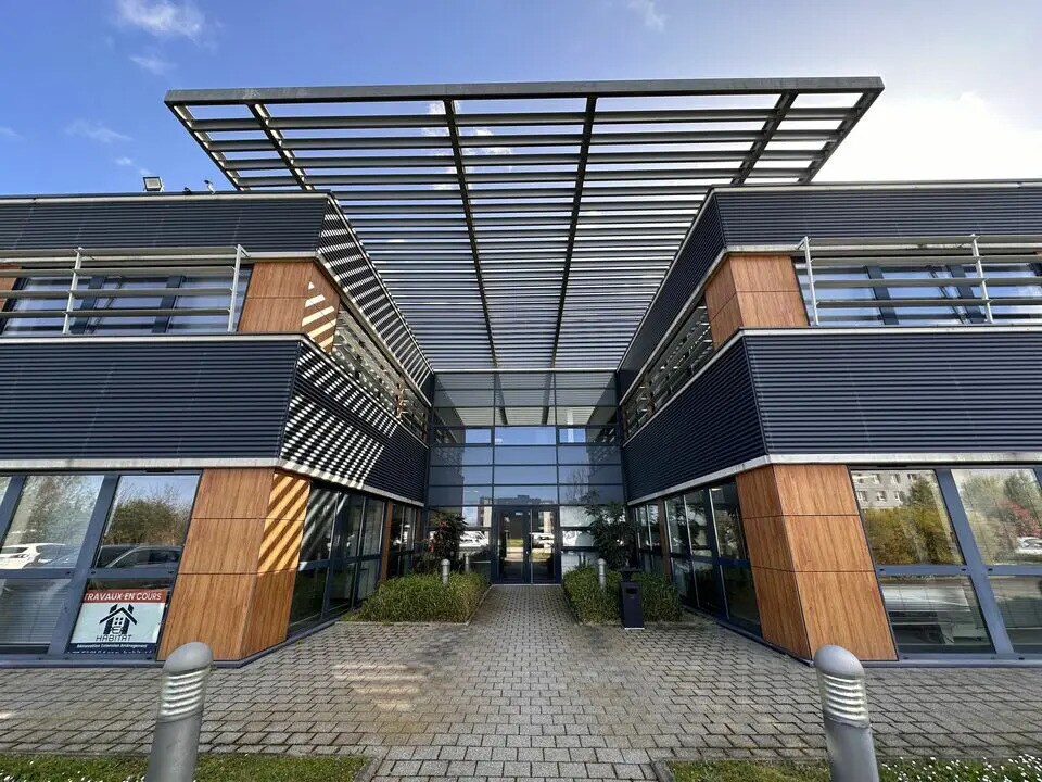 Office in Schiltigheim for lease Building Photo- Image 1 of 14