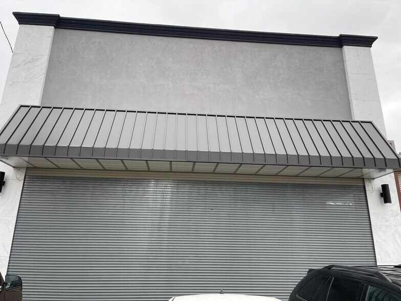 1521 Neptune Ave, Brooklyn, NY for sale - Primary Photo - Image 1 of 1