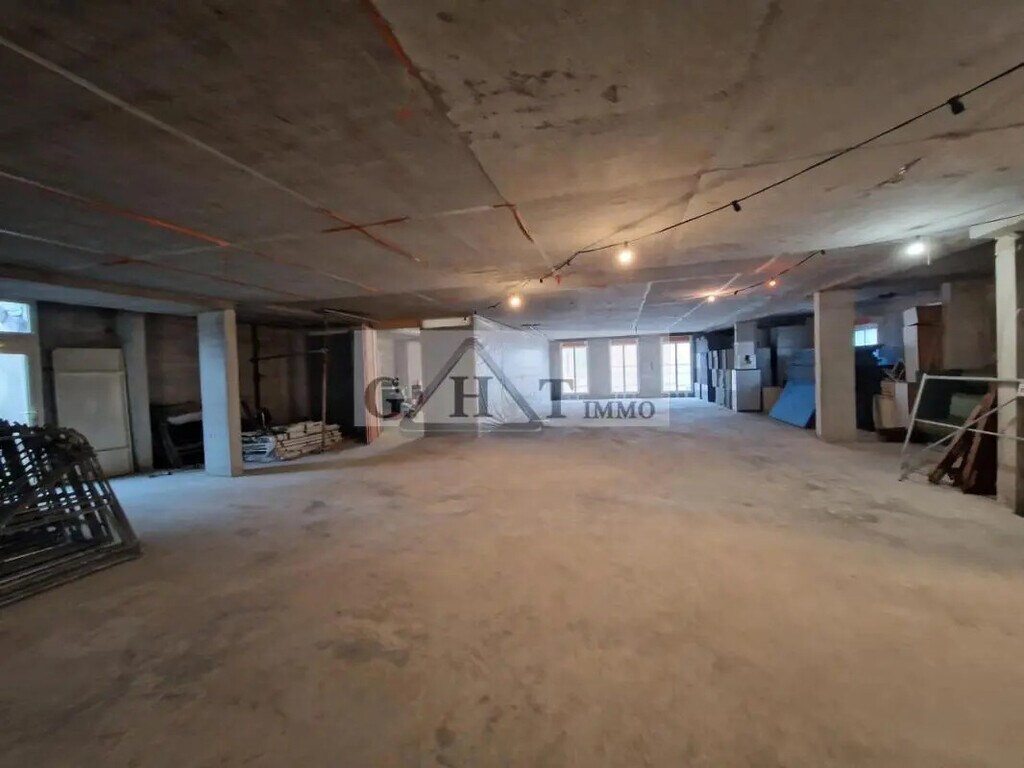 Vente Entrepôt 120 m² à 410 m² - Photo 1