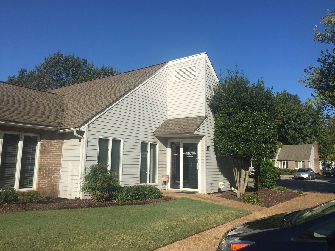 703 Thimble Shoals Blvd, Newport News, VA, 23606 Office Space For