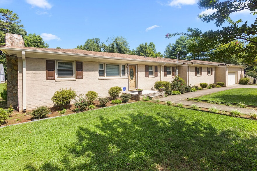 950 Totten Rd, Gibsonville, NC for sale - Building Photo - Image 3 of 61