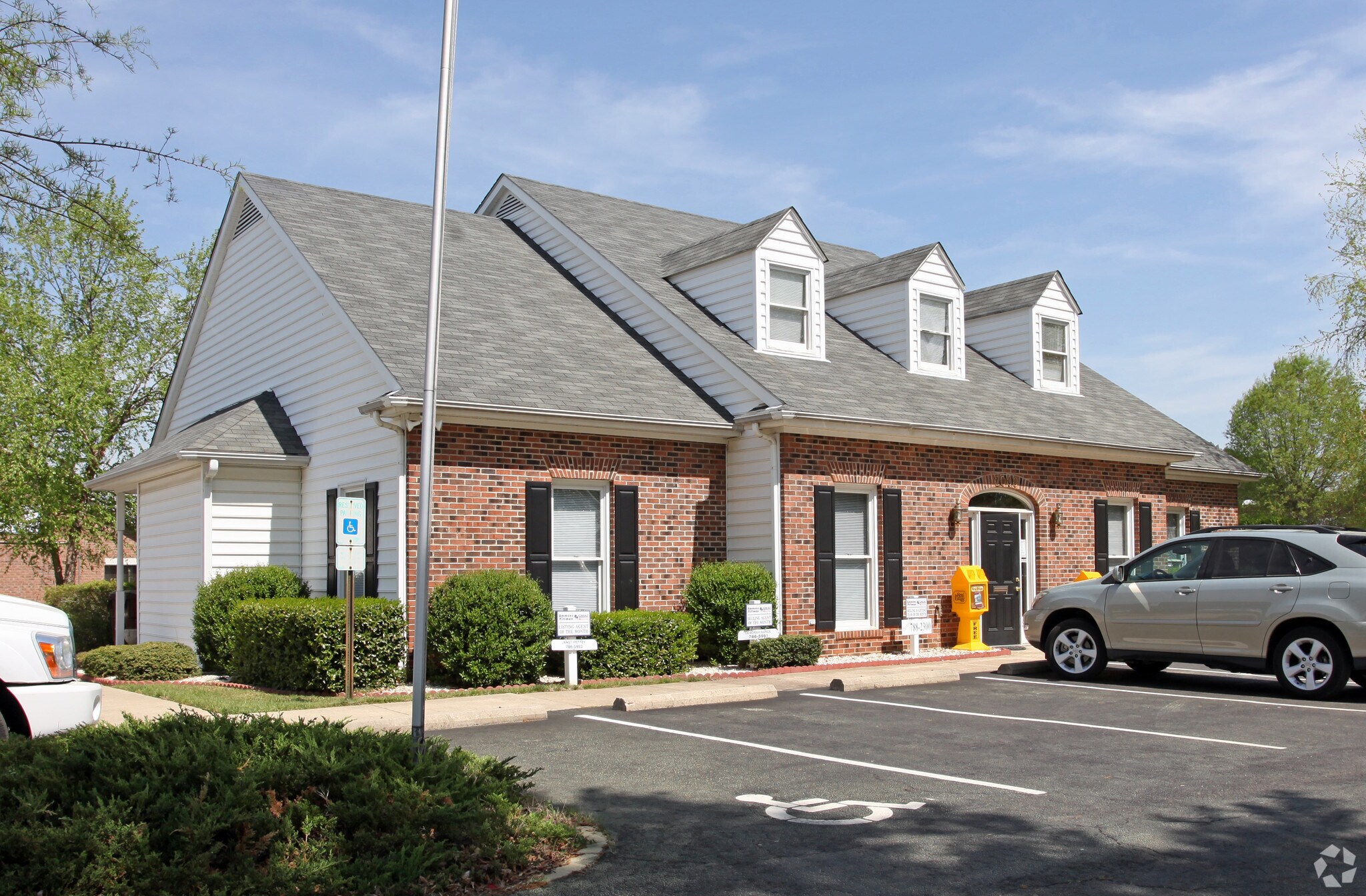 2000 S Main St, Wake Forest, NC for sale Primary Photo- Image 1 of 1