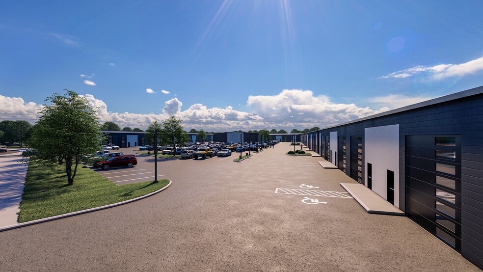 8101 Silver Crossing, Oklahoma City, OK for lease - Building Photo - Image 2 of 5