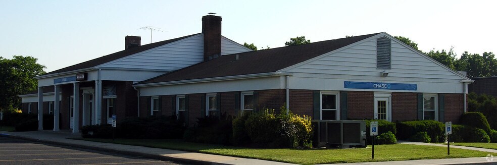 159 Adams Ave, Hauppauge, NY for sale - Building Photo - Image 1 of 1