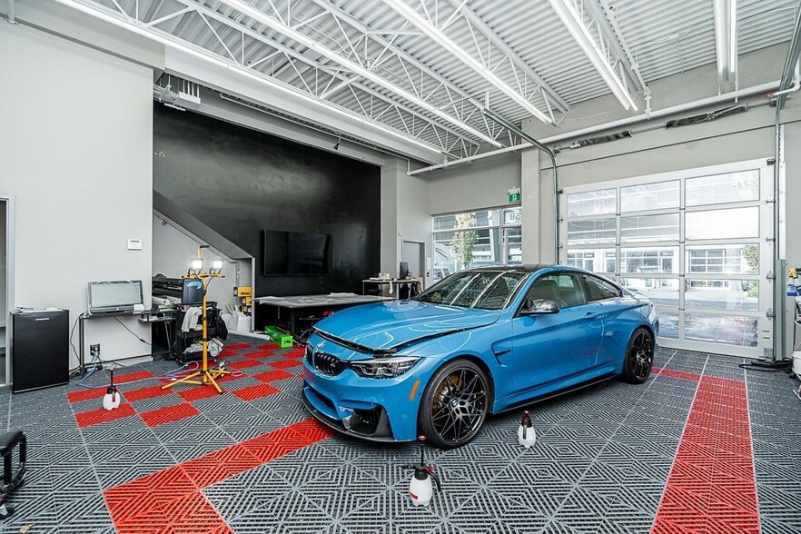 8257 92nd St, Delta, BC for sale - Building Photo - Image 2 of 15