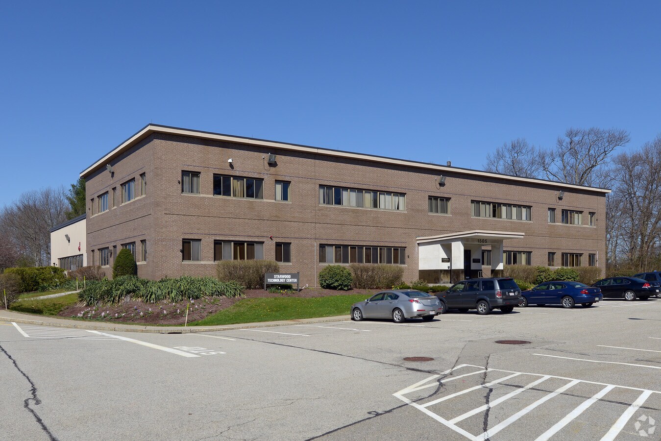 1505 Washington St, Braintree, MA 02184