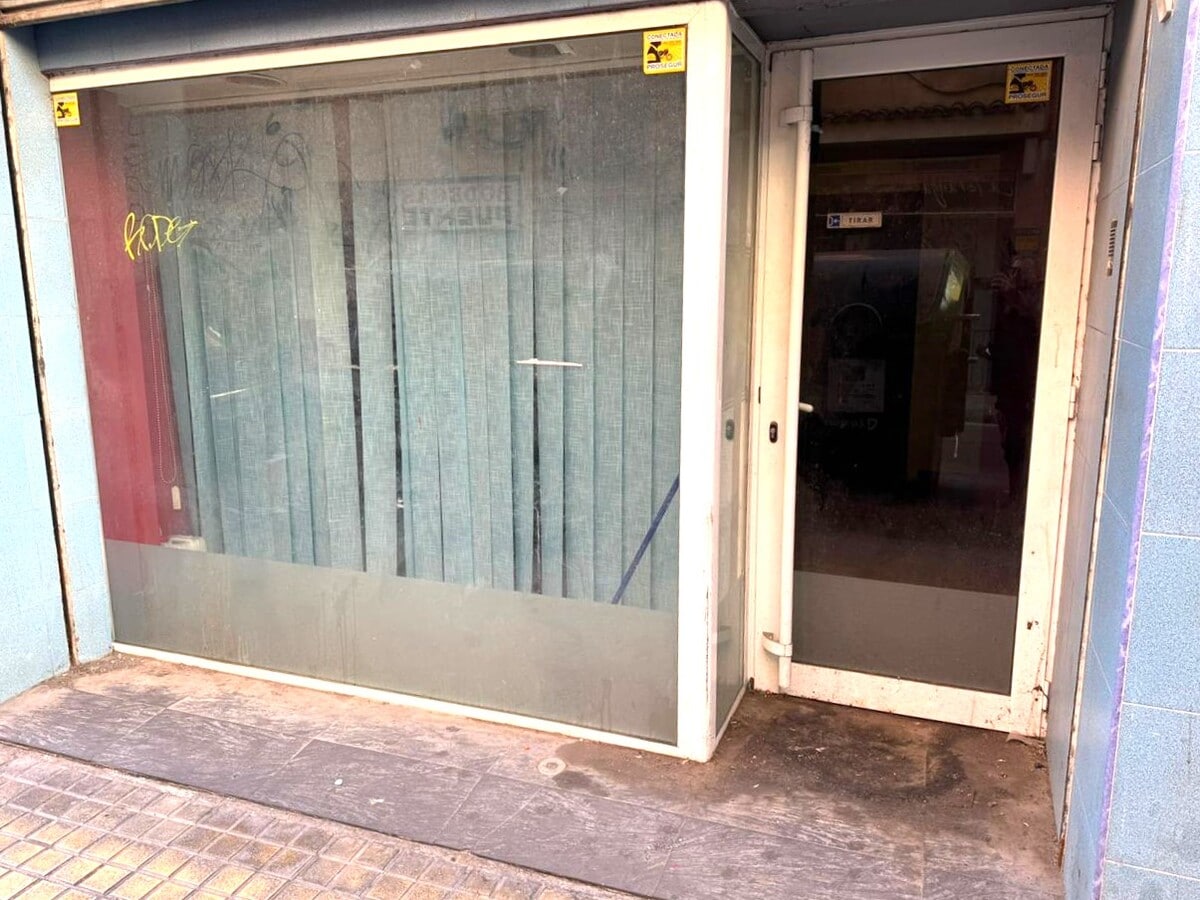 Zaragoza, ZAR 50010 -  -  - Interior Photo - Image 1 of 8