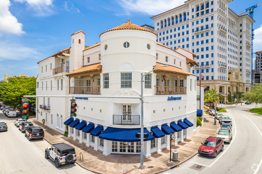 2701 Ponce de Leon Blvd, Coral Gables, FL for lease - Building Photo - Image 1 of 1