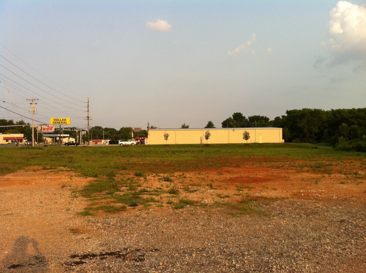 901 Rd, Bowling Green, KY 42101