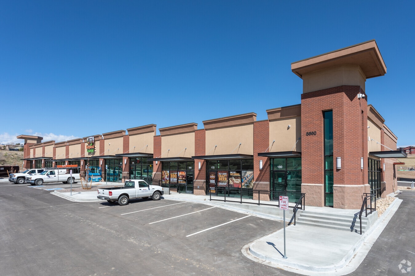 5660 Barnes Rd, Colorado Springs, CO 80917